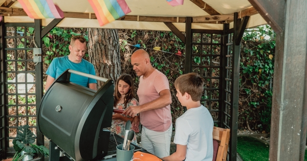 איך לבחור גריל גז שמתאים לצרכים האישיים - מדריך מקיף לצלייה מושלמת